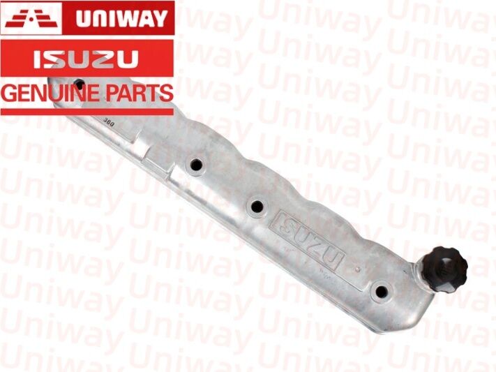 ISUZU Genuine 1111803601 1-11180360-1 1111803600 1-11180360-0 COVER; CYL HD for 225CL RTS JD, 270C LC JD, CG45